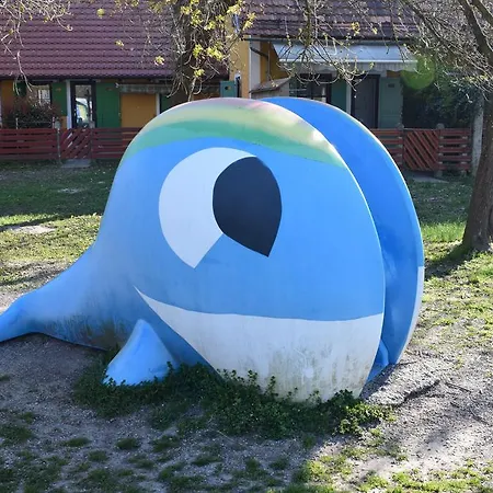 Borovnica Catez * Catez ob Savi